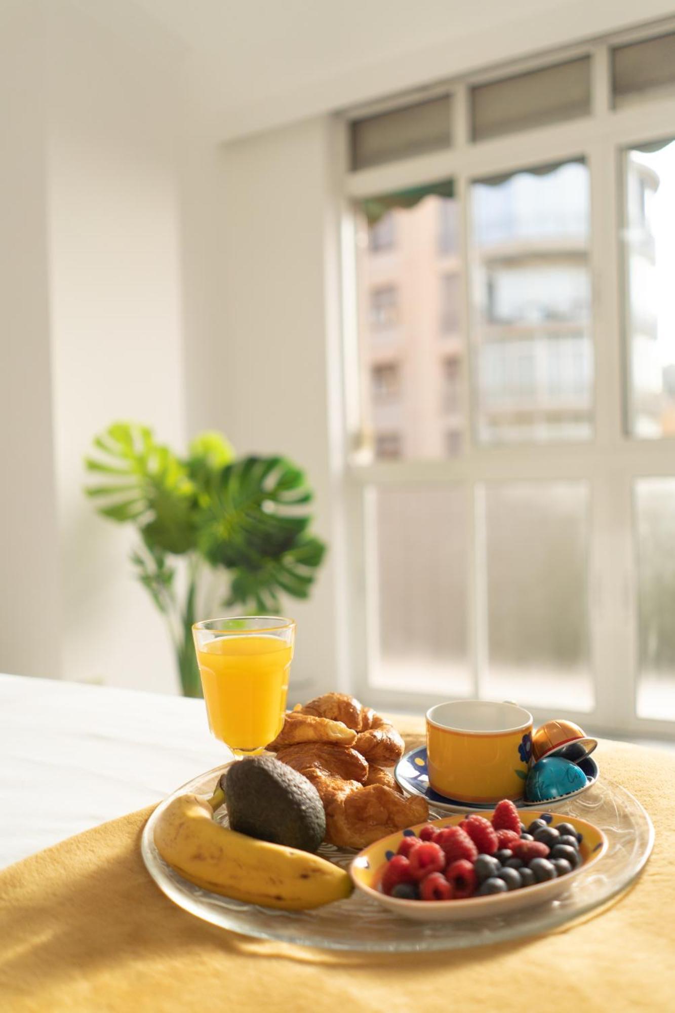 3 Rooms Y 3 Baths Y Aparcamiento Catedral Malaga Exterior photo